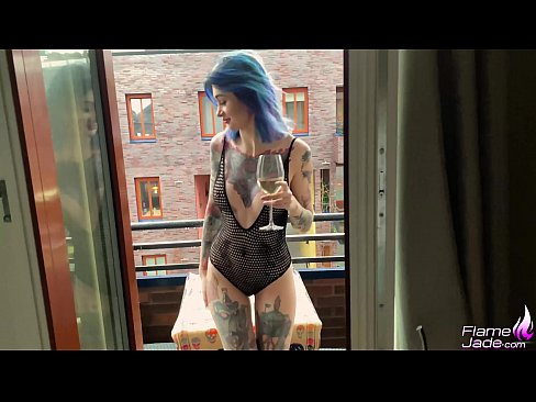 ❤️ Napakalaking Babae na Sumususo gamit ang isang Gulp at Masugid na Nanunuod sa Ilalim ng Bukas na Langit ❤️❌ Porno sa tl.pornmega-com.ru ❌️❤